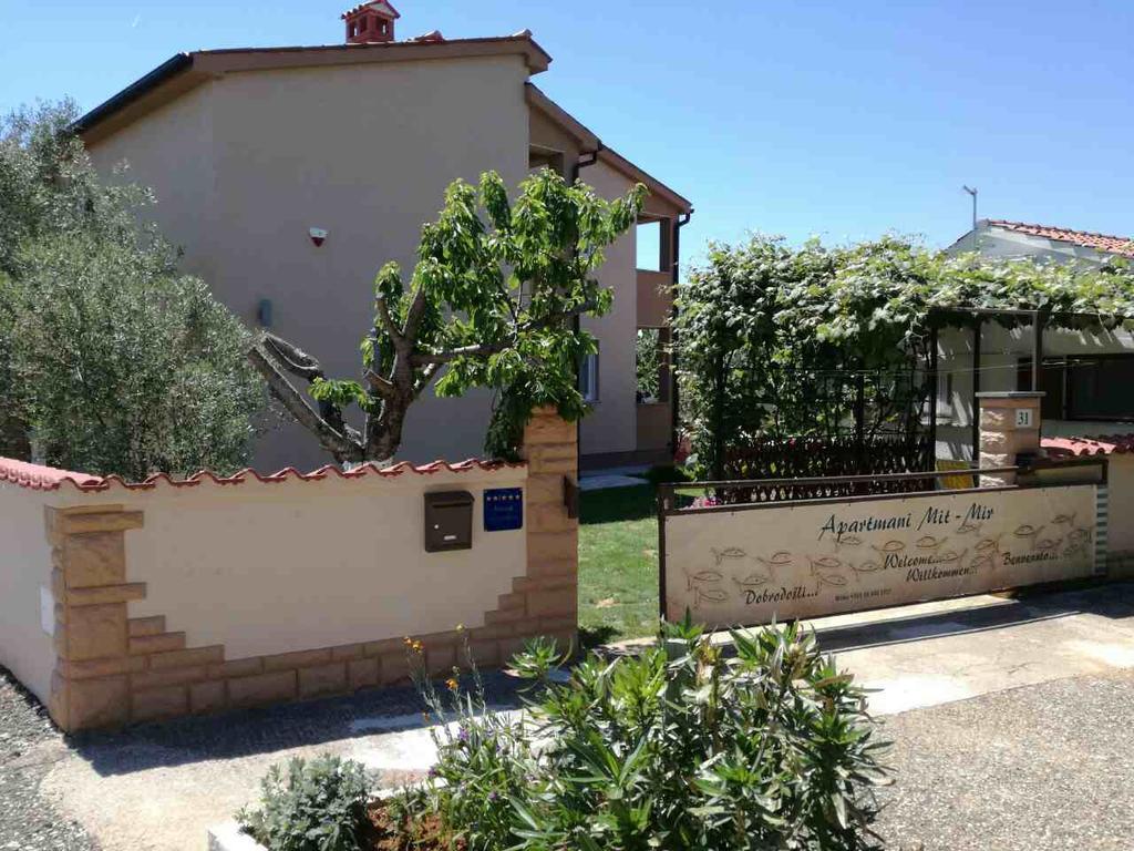 Fondole Apartment Mit- Mir מראה חיצוני תמונה