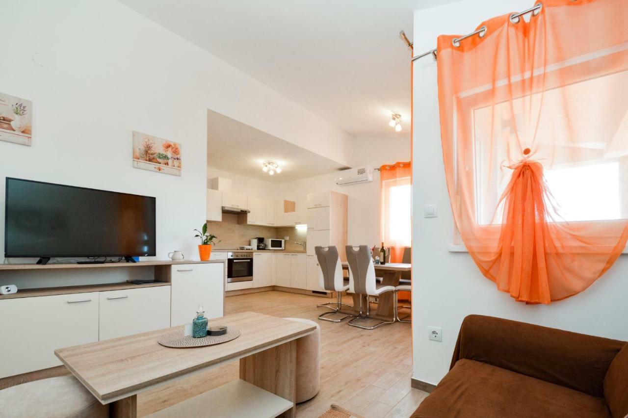 Fondole Apartment Mit- Mir מראה חיצוני תמונה