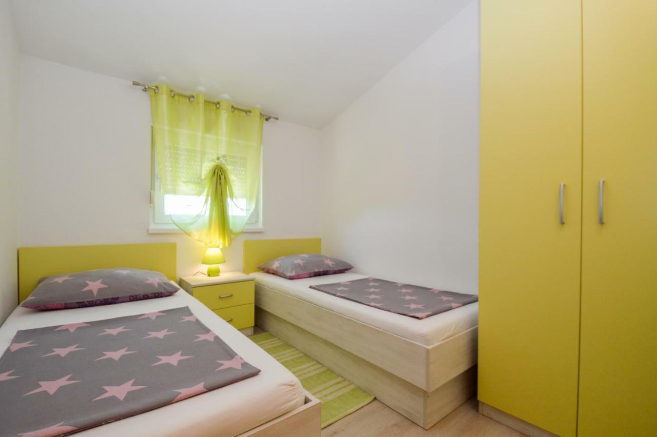 Fondole Apartment Mit- Mir מראה חיצוני תמונה